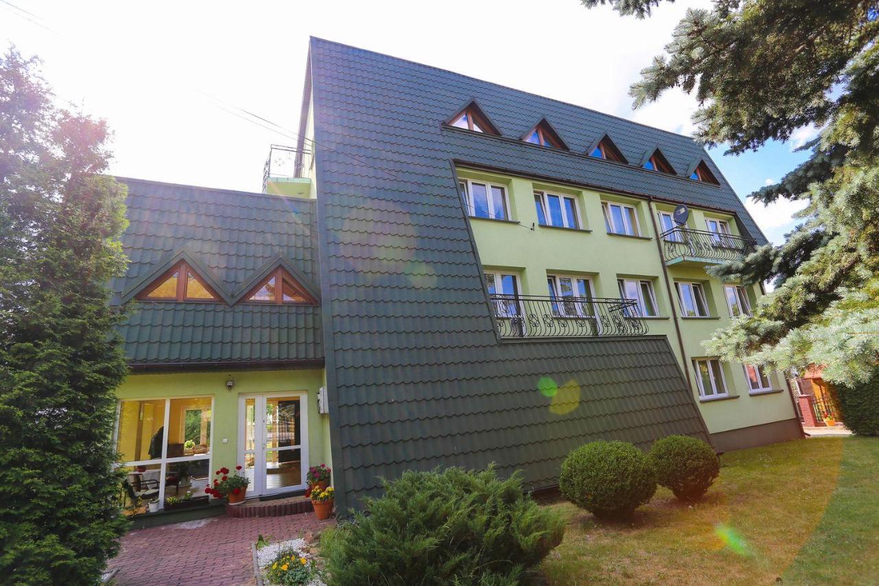 Wieczernik Dom Rekolekcyjny Ksiezy Pallotynow Swieta Katarzyna  Esterno foto
