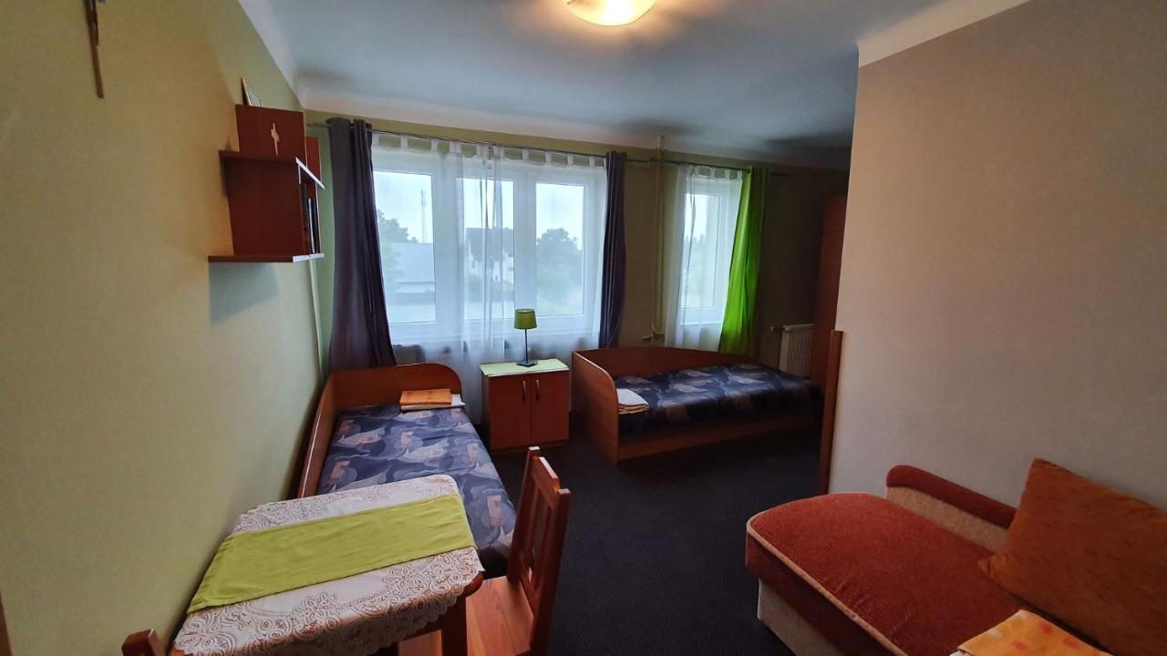 Wieczernik Dom Rekolekcyjny Ksiezy Pallotynow Swieta Katarzyna  Esterno foto